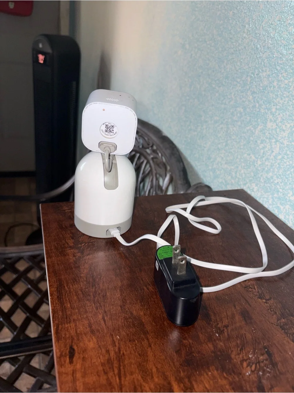 Blink White Security Camera (White) - Compact Digital Camera